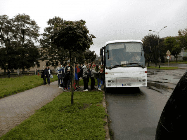 Pawelec Roman i Tomasz  Przewozy autokarowe, biuro turystyczne, wynajem autokarów, wycieczki, mechanik samochodowy, lakiernia, wulkanizator — zdjęcie 6